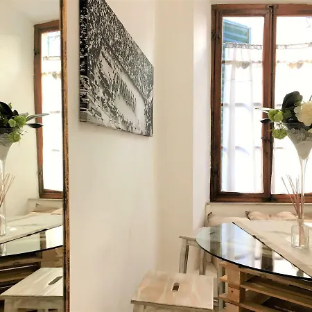 Alla Scala 1746 Rinascimento Apartment